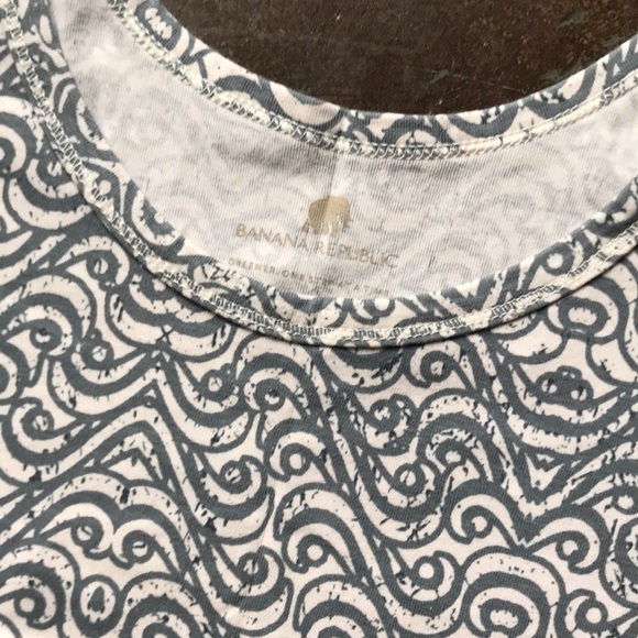 Banana Republic Patterned Tank - Picture 2 of 4